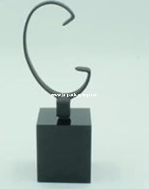 سیاه و سفید لاستیک سازمان دیده بان C حلقه